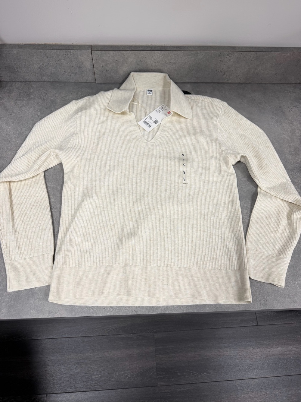 Uniqlo Off-White Ribbed Polo Sweater